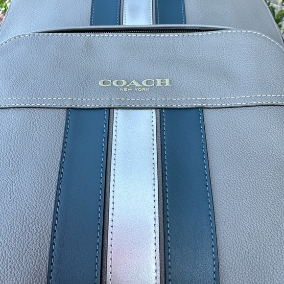 ❌SOLD ❌NWOT Men’s Coach Gray and Blue Backpack - Picture 7 of 15